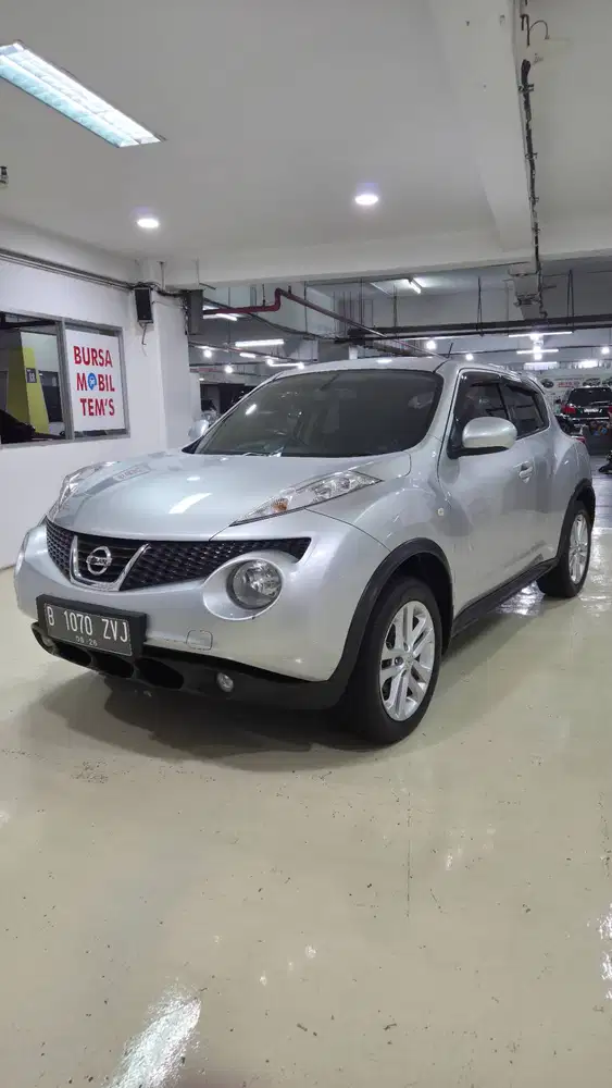 Nissan Juke 1.5 A/T 2012 Silver – Siap Pakai, Surat Lengkap
