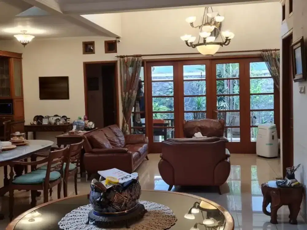 Rumah Mewah di Menteng Bintaro Jaya - PR 11388