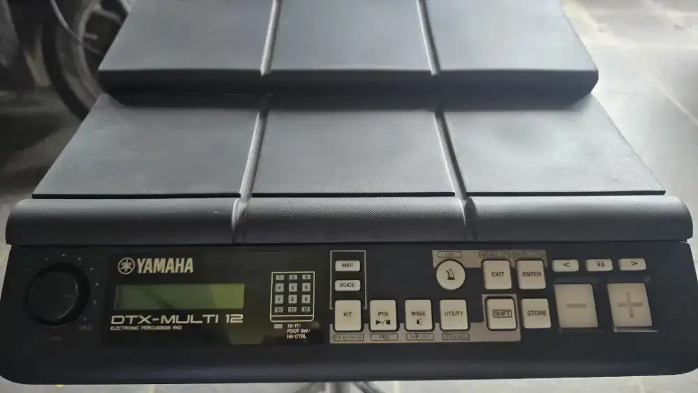 Yamaha DTX-Multi 12 & KP65