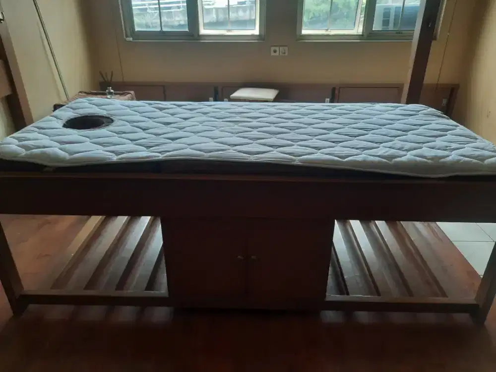 Dijual bed massage