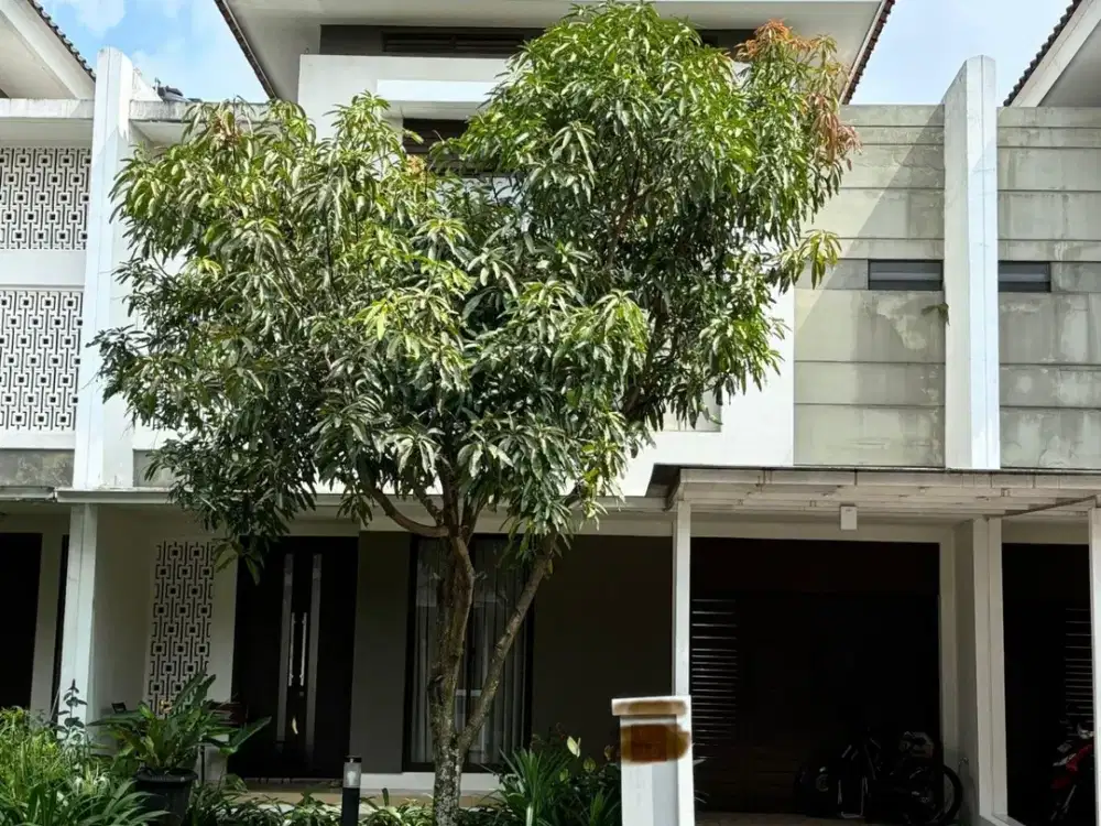 Sewa Rumah Furnish 2 Lantai, Fasilitas Club House di Cluster Btari Summarecon