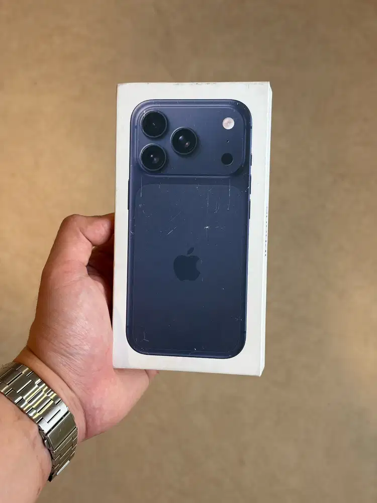 iPhone 17 Pro 256 GB Deep Blue Resmi iBox BNIB Masih Segel Greenpeel