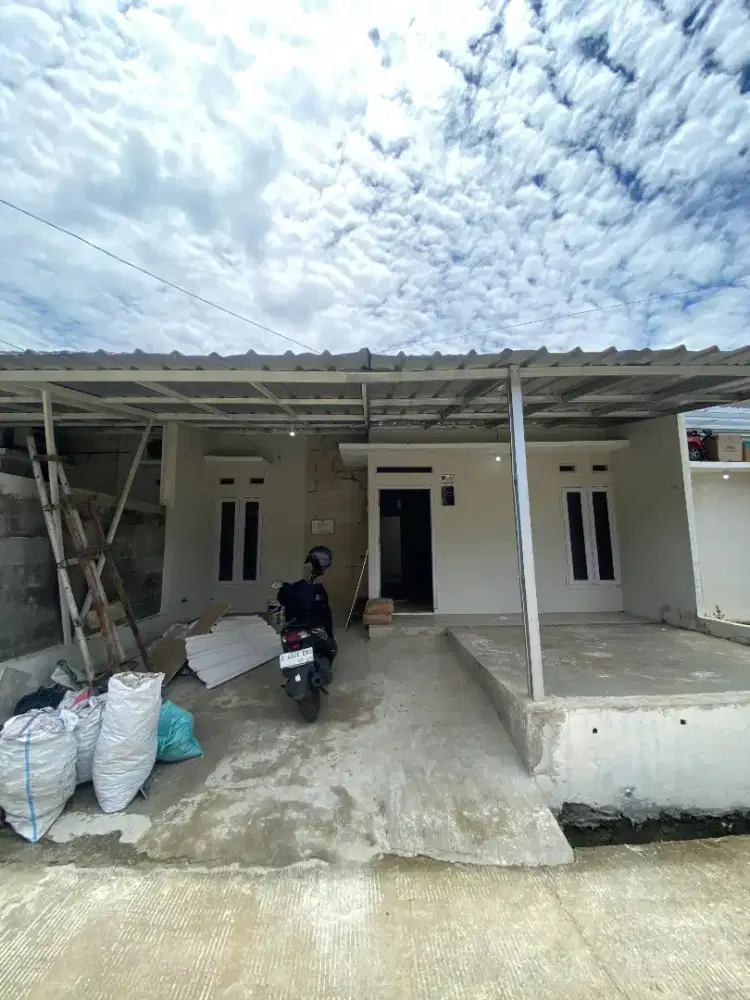 Over Kredit 55Juta Rumah Diamond Lake Side, Sawangan Depok