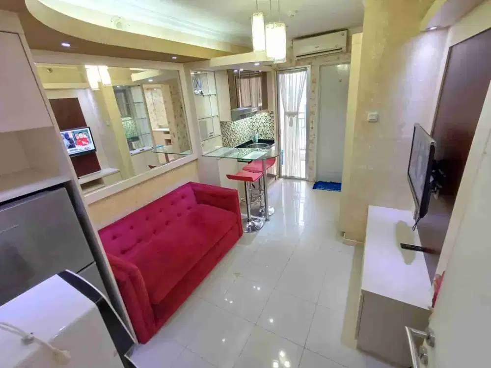 Sewa 2BR FURNISHED Tower Flamboyan  Bassura City - Minimal 3 Bulanan - Free IPL