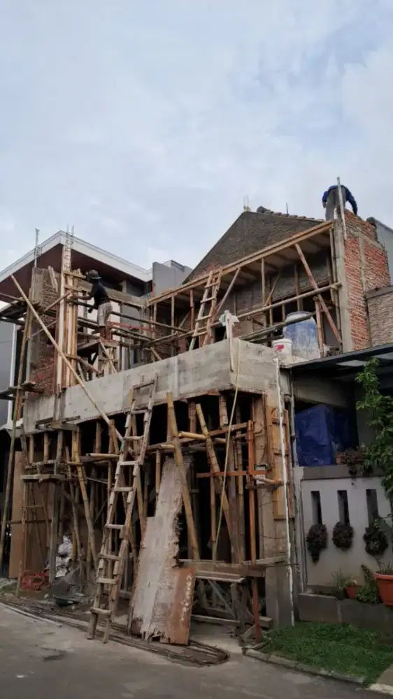 Jasa bangunan dan rumah tangga