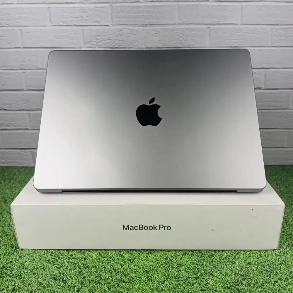 MACBOOK M1 PRO 14 16/512 fungsional 100% aman