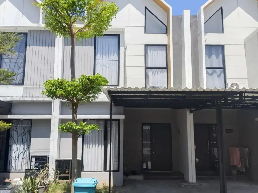 Disewakan Rumah di Eastern Hill Siap Huni dekat Pakuwon City