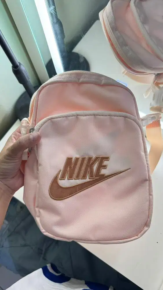 Mini sling bag nike