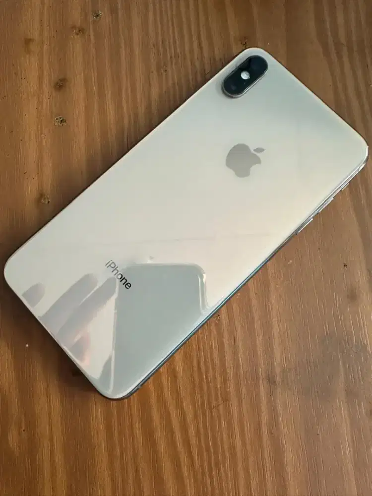 Handphone iphone xs max second ibox