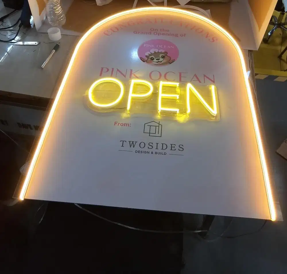 Pegawai advertising reklame