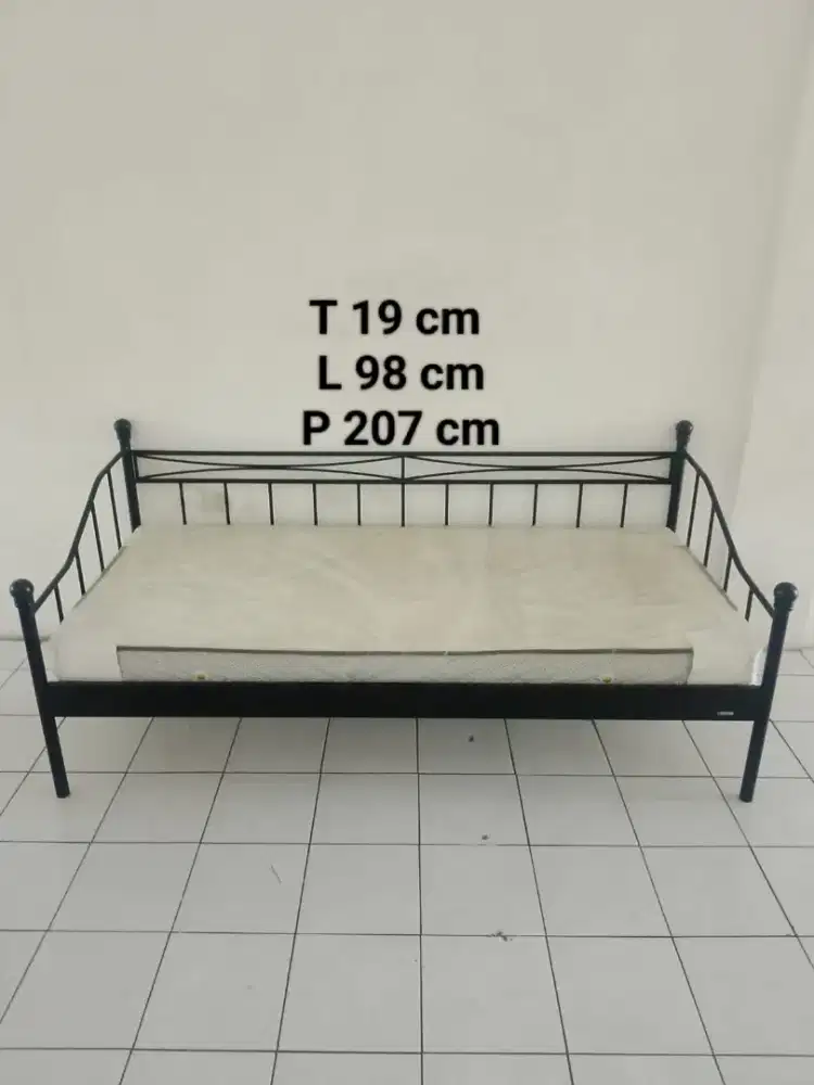 Dijual Daybed Black Metal + Matras