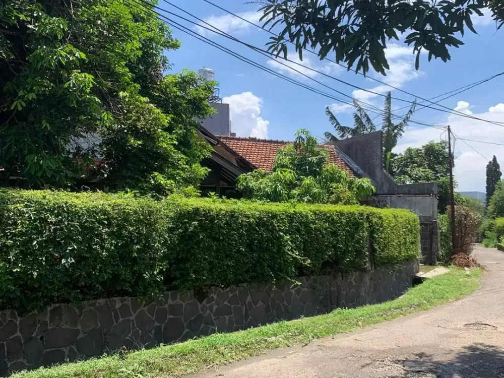 Jual Cepat Hitung Tanah - Rumah Hook di Turangga Buah Batu!