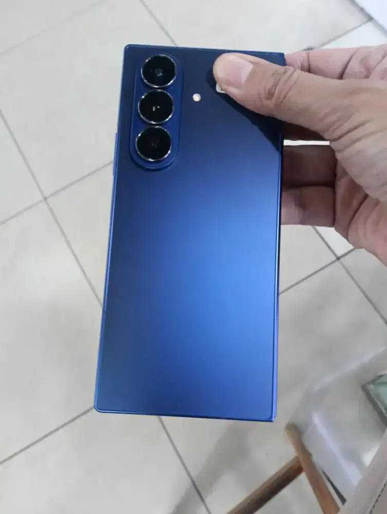 Samsung fold 7 256gb resmi Indonesia garansi on