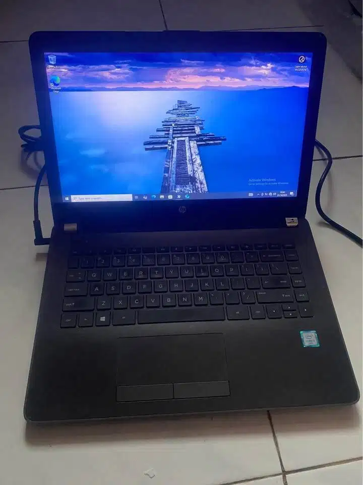 Laptop HP 14-bs0xx RAM 4GB Core i3