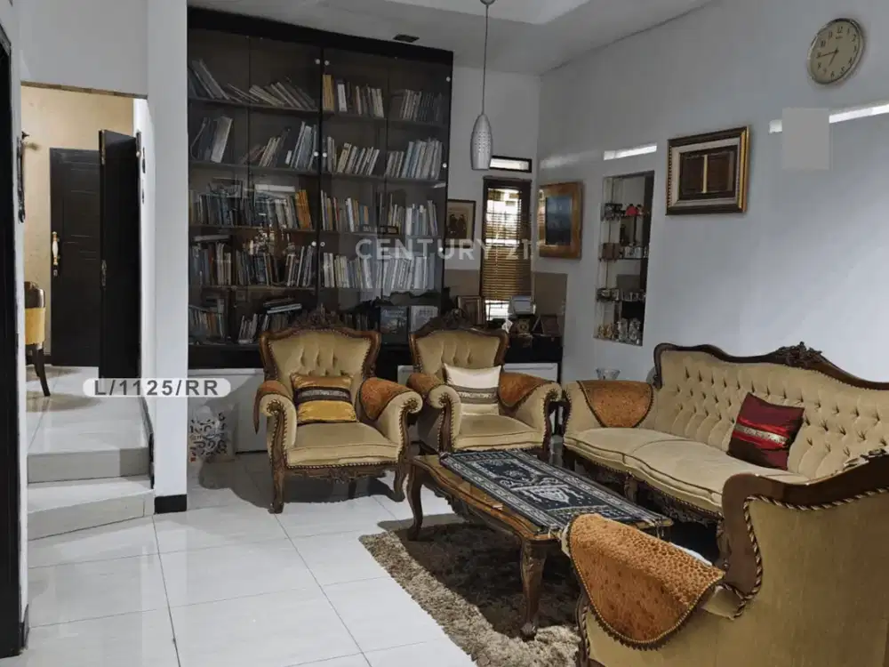 Rumah 2 Lantai Siap Huni Dan Strategis Di Arcamanik Bandung