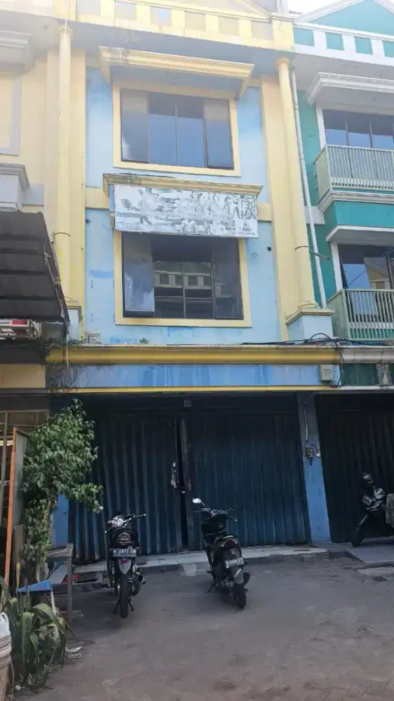 Disewakan Ruko Gateway Blok E-28