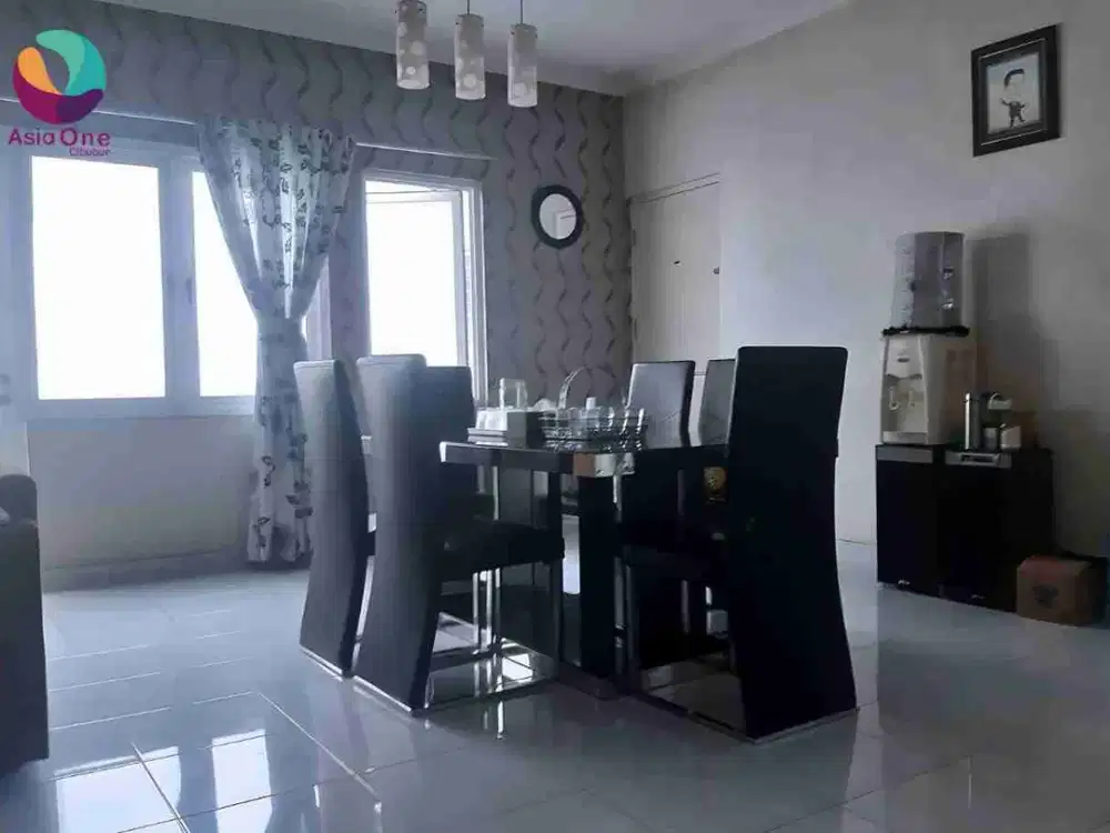 Disewakan rumah semi furnish lokasi strategis di kota wisata