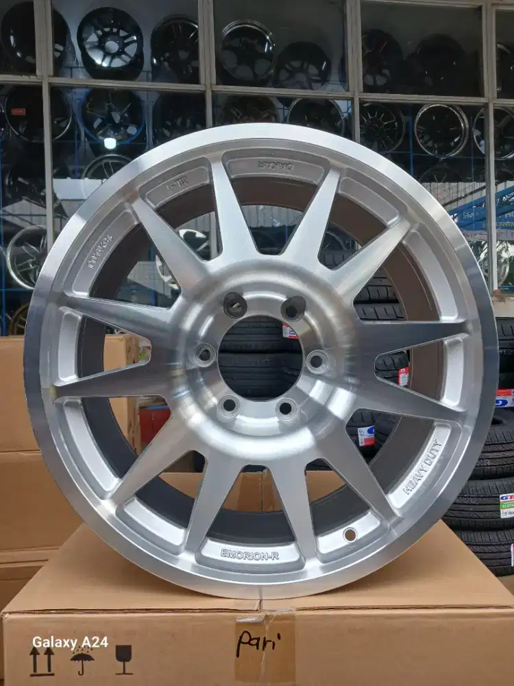 Velg Evocorse ring 18x9 6x139,7 ET 15 pajero fortuner 4pcs