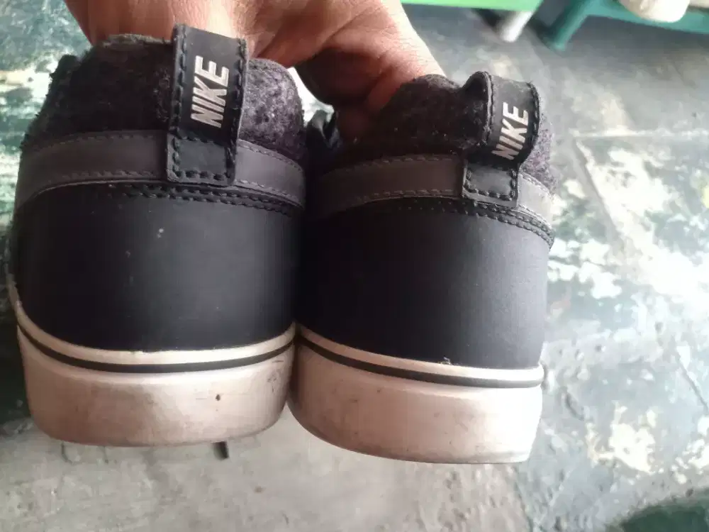 Nike casual 41 black white