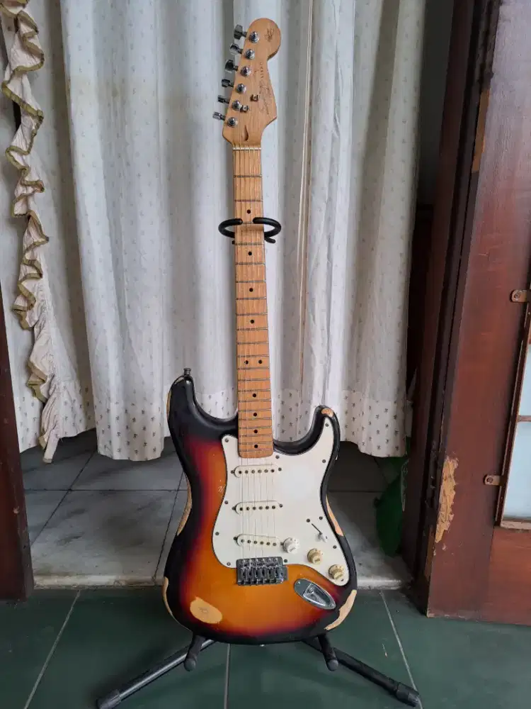 Gitar Fender Squier Stratocaster California Series 2008