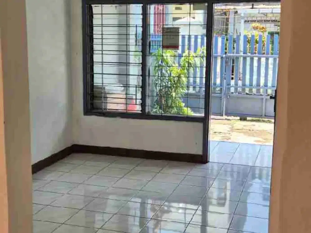 Rumah terawat siap huni di sayap jalan ciateul bandung