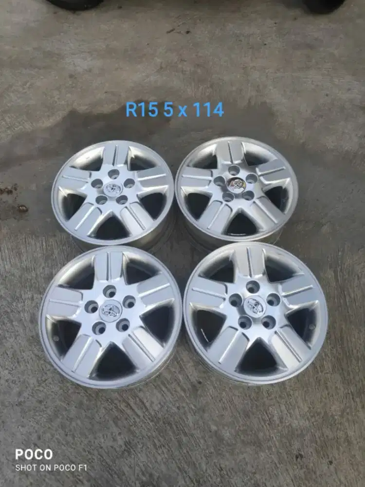 Oem TOYOTA INNOVA G R15 pcd 5 x 114 lebar 6 offset 45