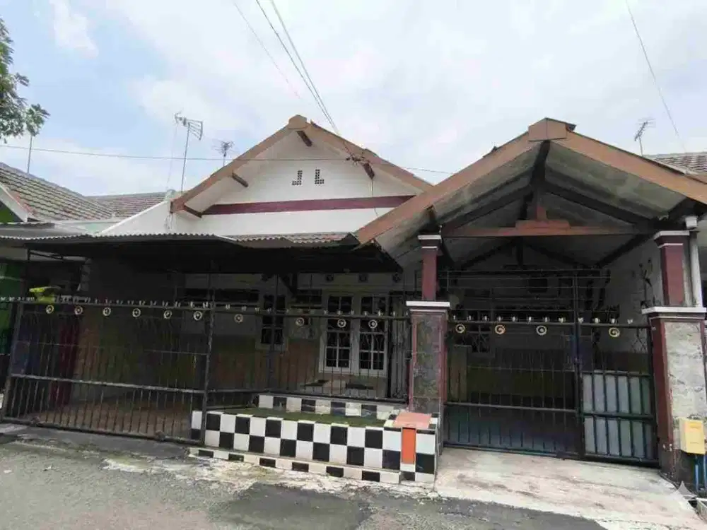Dijual Rumah Terawat Area Sulfat Blimbing Malang
