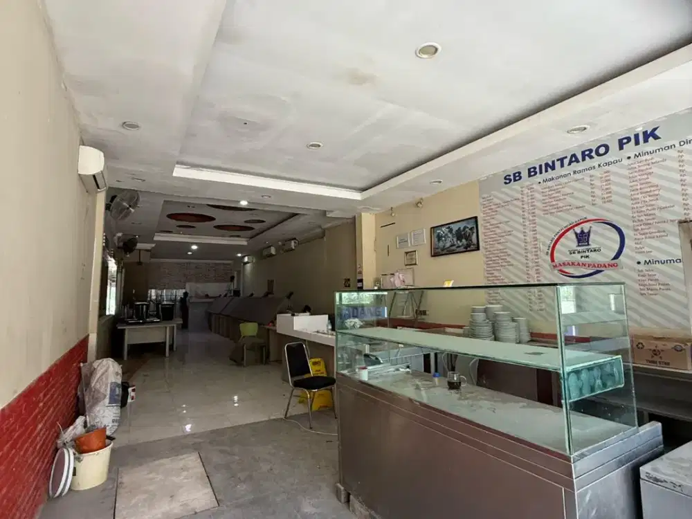 Ruko Ekslusif Pik, hadap jalan raya