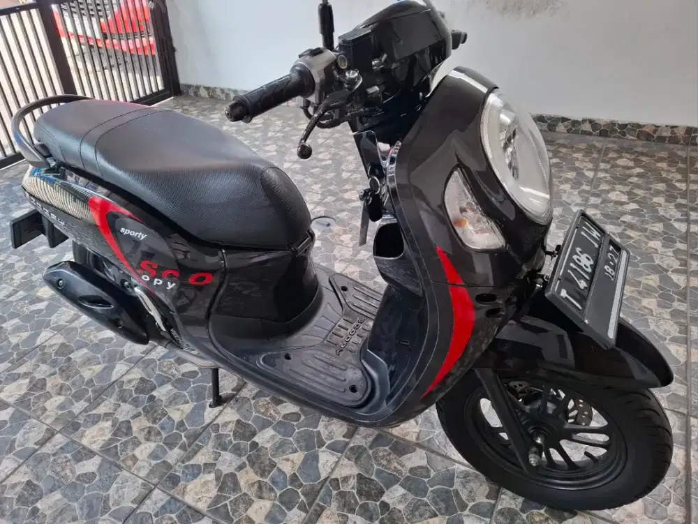 Pajak bln 8/2026, honda scoopy CBS iss LED remote 2022 full Orisinil.