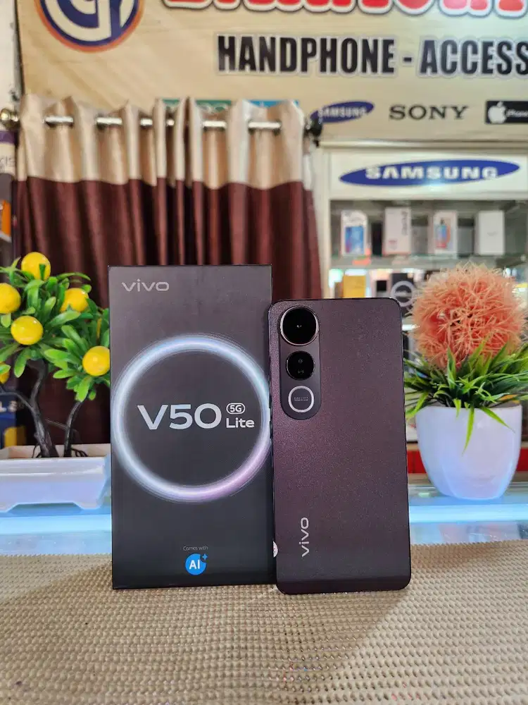 Vivo V50 Lite 5G Ram 8+8Gb/ 256Gb Fullset Mulus Ori 100% Bergaransi