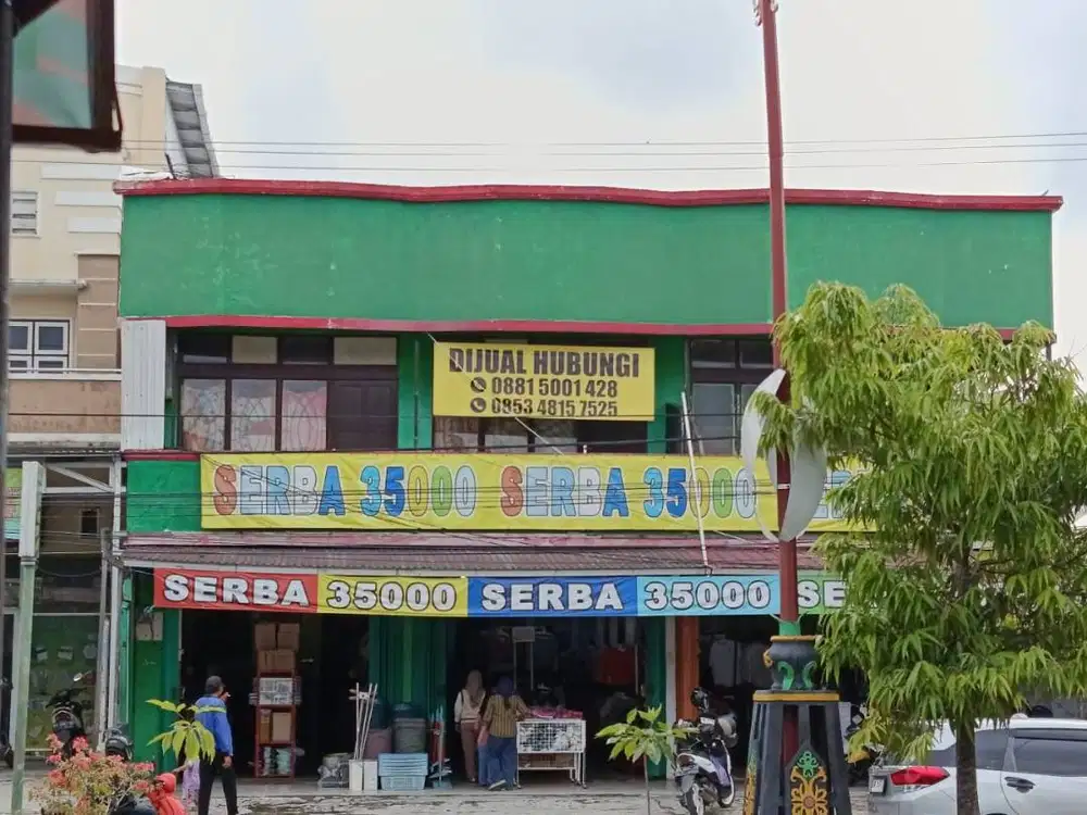 Toko 3 Pintu sebelah Golden Photo