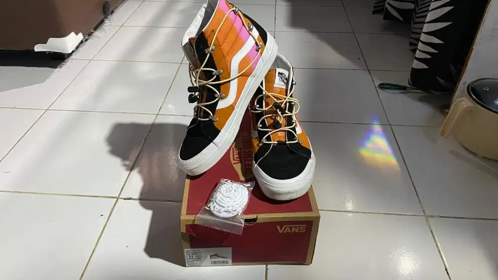 Sepatu VANS SK8 HI ECHO DX UNISEX