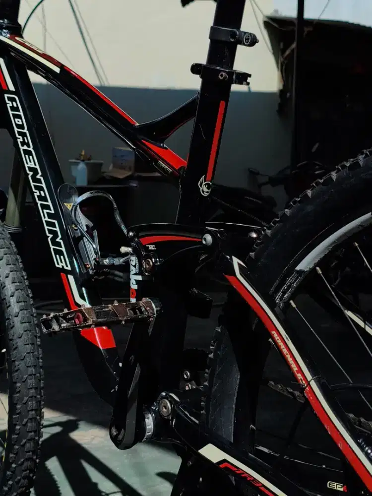 MTB ADRENALINE FULL SET UPGRADE