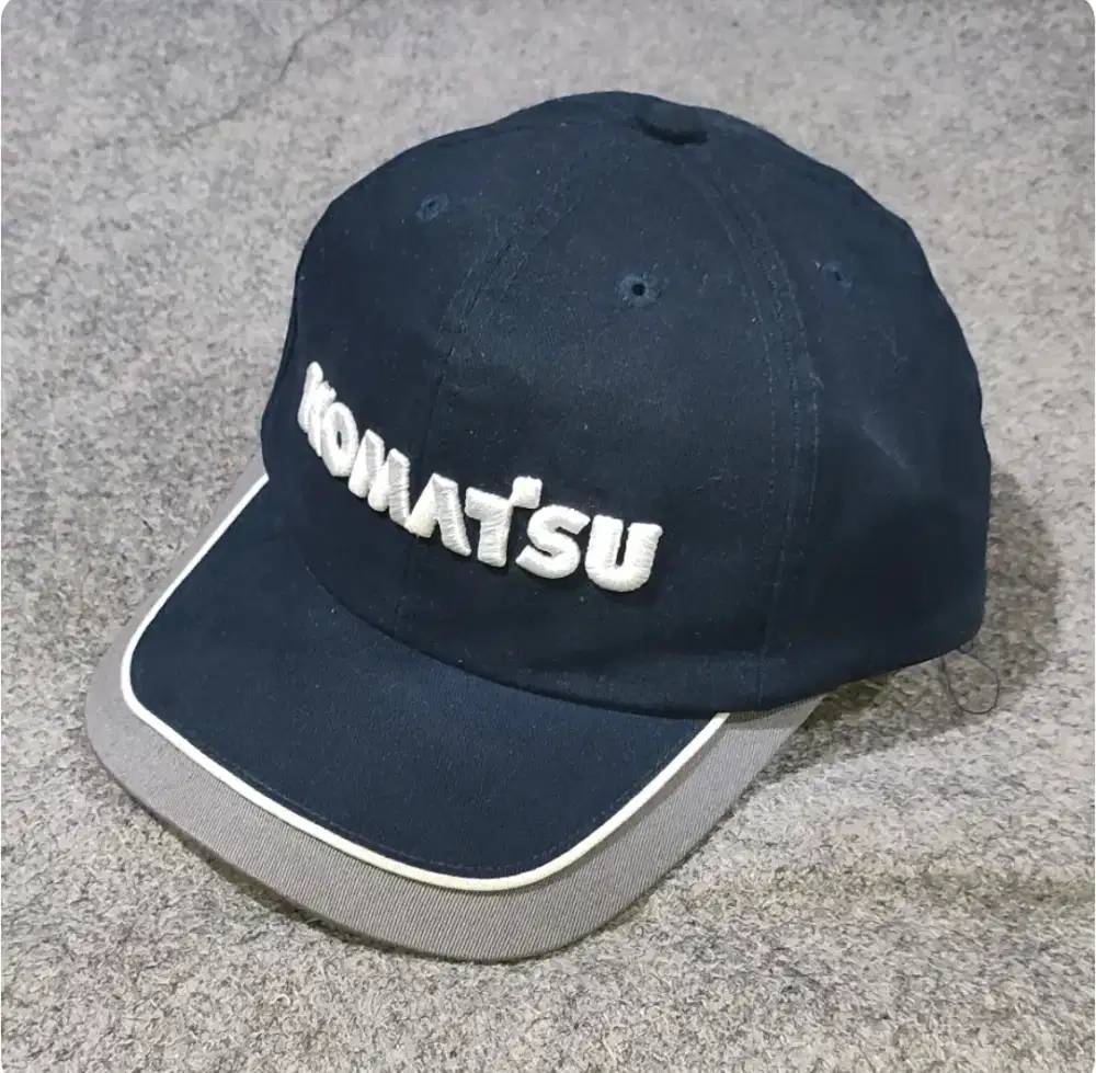 TOPI STRABACK KOMATSU ORIGINAL
