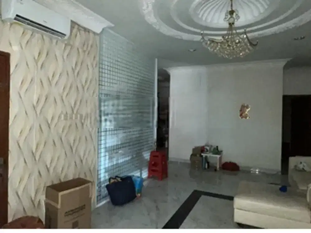 Rumah besar Teluk Gong lokasi bagus, cocok utk usaha dan tinggal