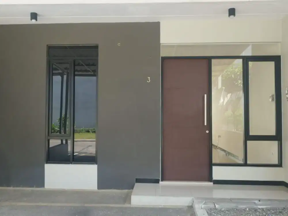 108 jt per  2 tahun nego Disewakan rumah 2 lantai di TKI 5 taman kopo indah 5 kt 3 km 2