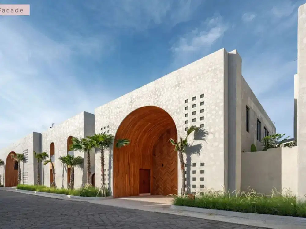 Luxury 2-Bedroom Villa for Sale in Berawa – Leasehold 32 Years | Private Pool & Garage