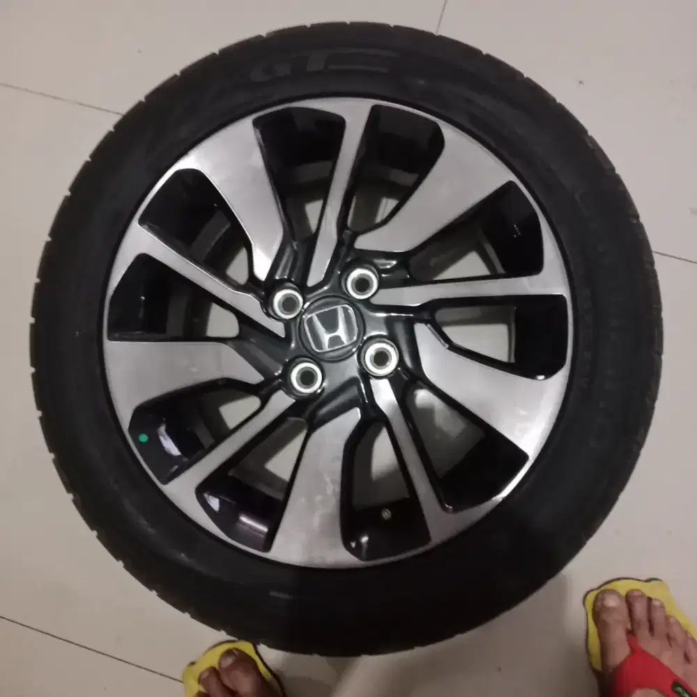 Dijual ban R15 merek GT pro 165/50