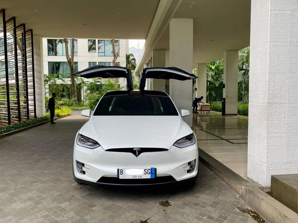 Tesla Model X 2019 DP MINIM Proses Cepat