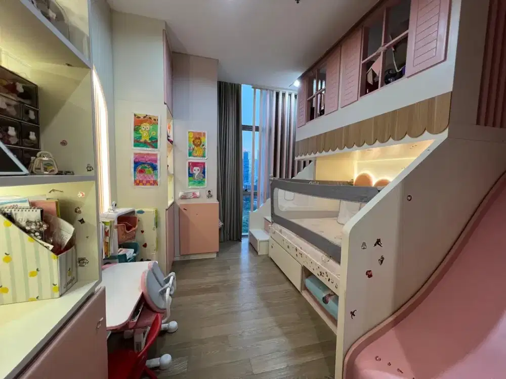 Dijual Apartment Verde Two 3BR uk 211m2 Furnished Elegance Jaksel