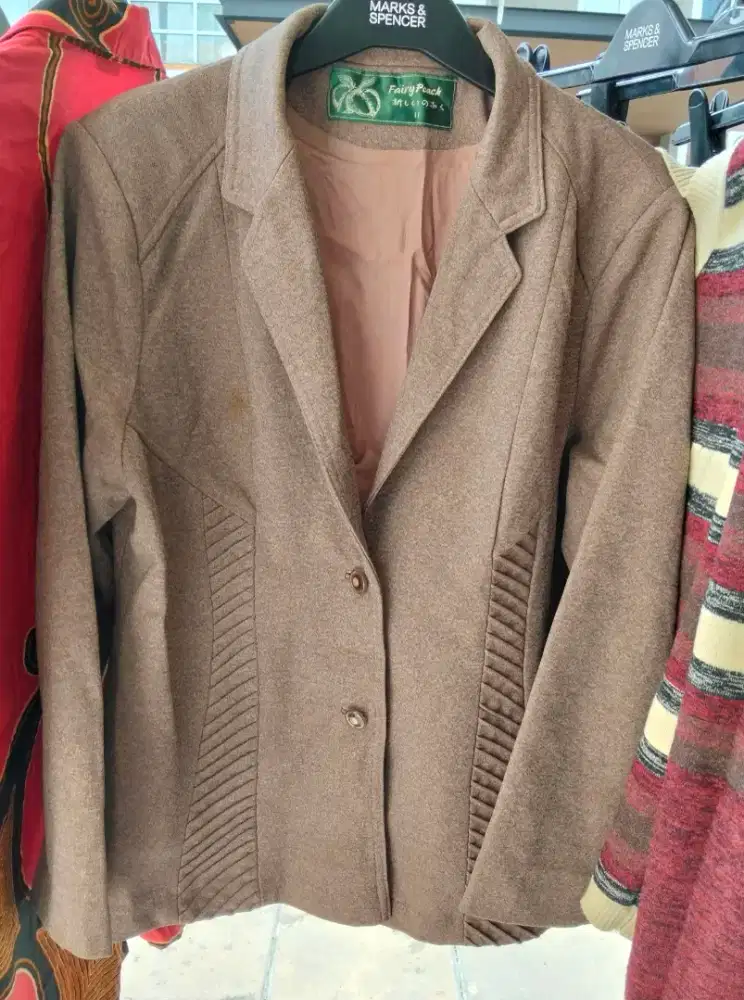 Blazer Wanita Cantik