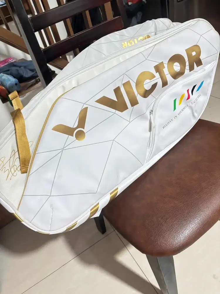 LIMITED Tas Victor BR 9211 TTY Edition