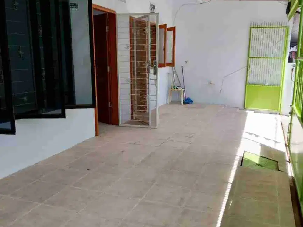 Di Jual Rumah Bebas Banjir di Jembatan Dua Jakarta Barat