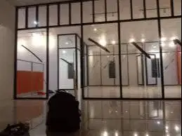 Plafon - Sekat Gypsum / PVC + Kusen Aluminium alumunium + WPC MOULDING