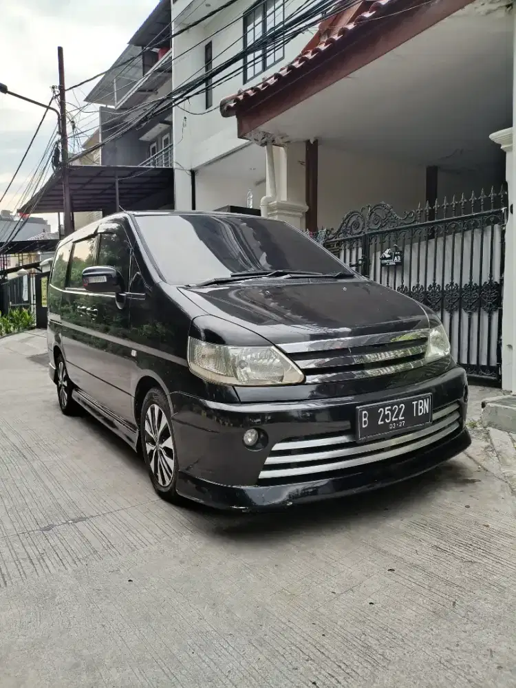 Nissan Serena C24 HWS Autech 2.0 AT 2010