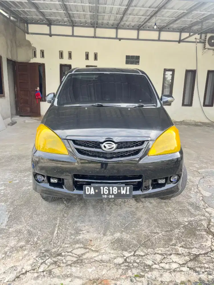 Xenia xi 1.3 tahun 2011