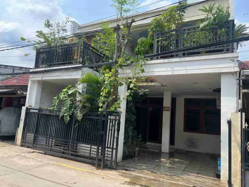 Rumah Cantik Siap Huni Akses 2 Mobil di Kampung Makasar Jaktim