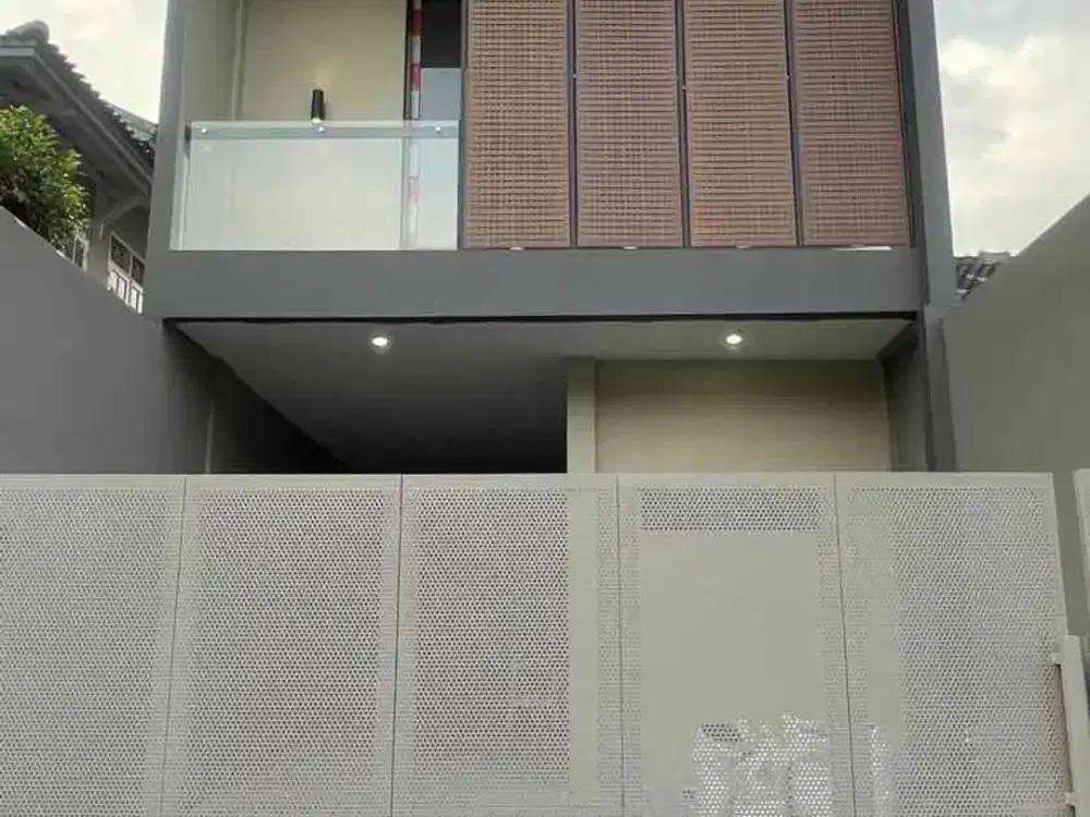 di sewakan rumah for rent  cipete brand new house dalam komplek dekat Ke MRT Haji Nawi