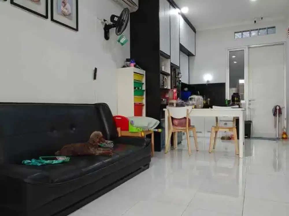 Dijual rumah Cluster Catalina Navona Gading Serpong semi furnished 1,25 M Nego