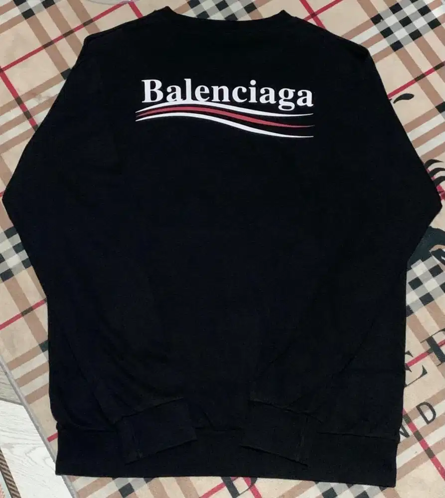 Crewneck cn balenciaga big logo bahan luxury